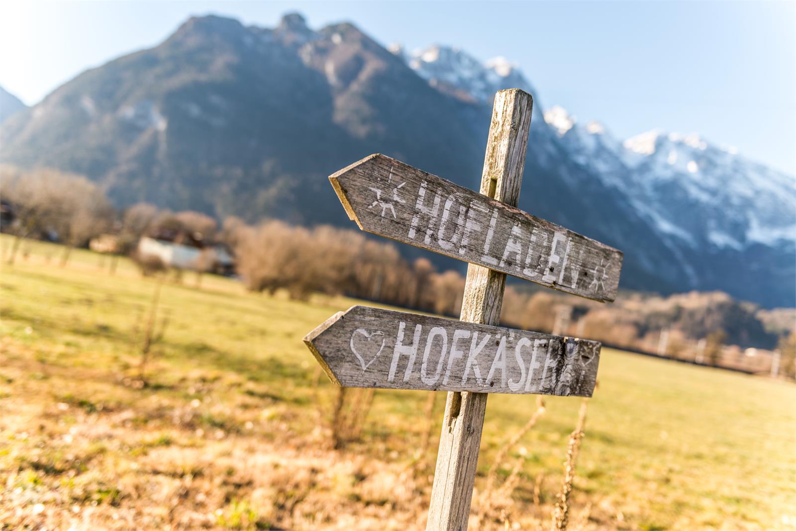 Hofladen Schilder | ©Salzburgerland Tourismus - Achim Meurer