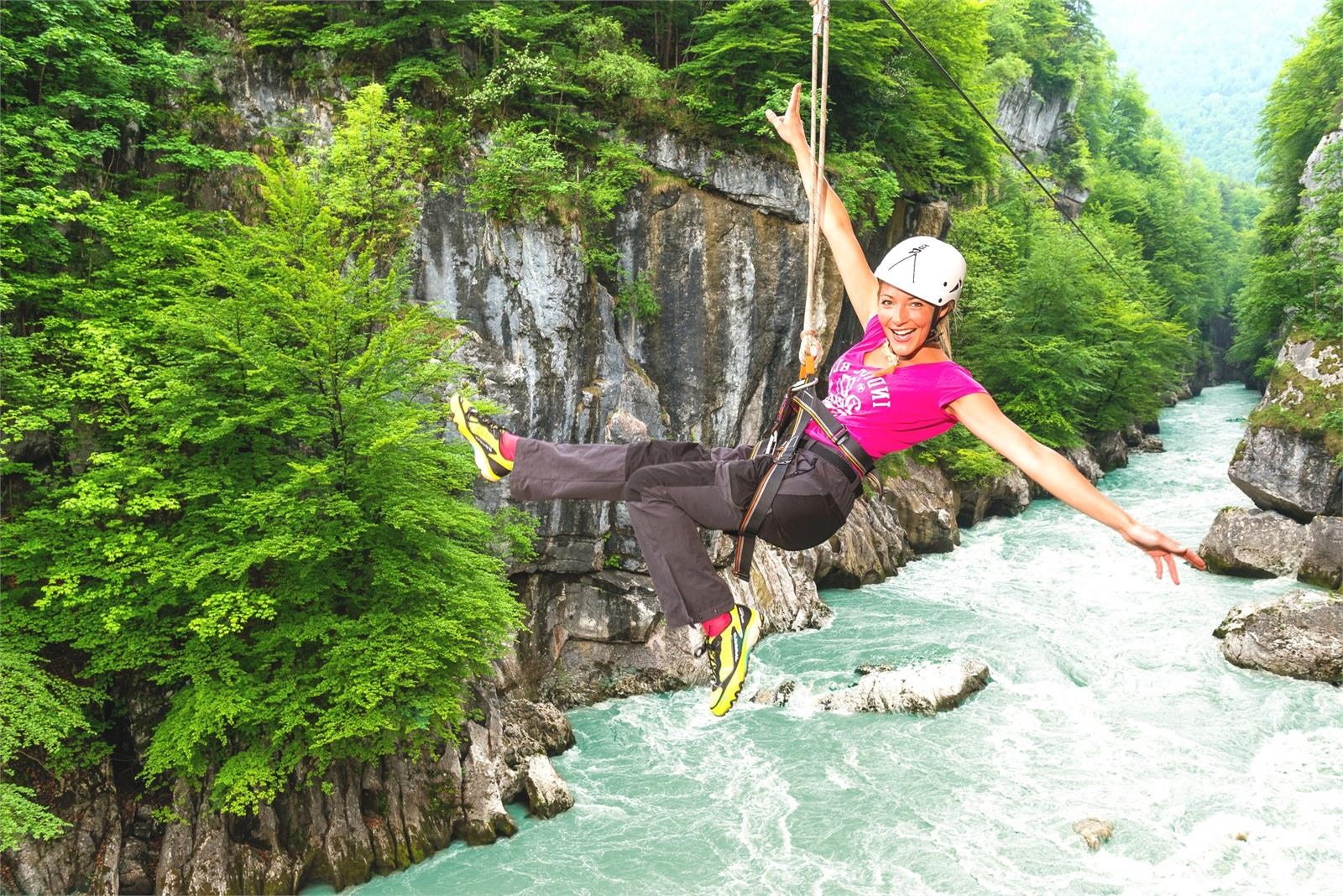 Flying Fox in den Salzachöfen in Golling | ©TVB Golling