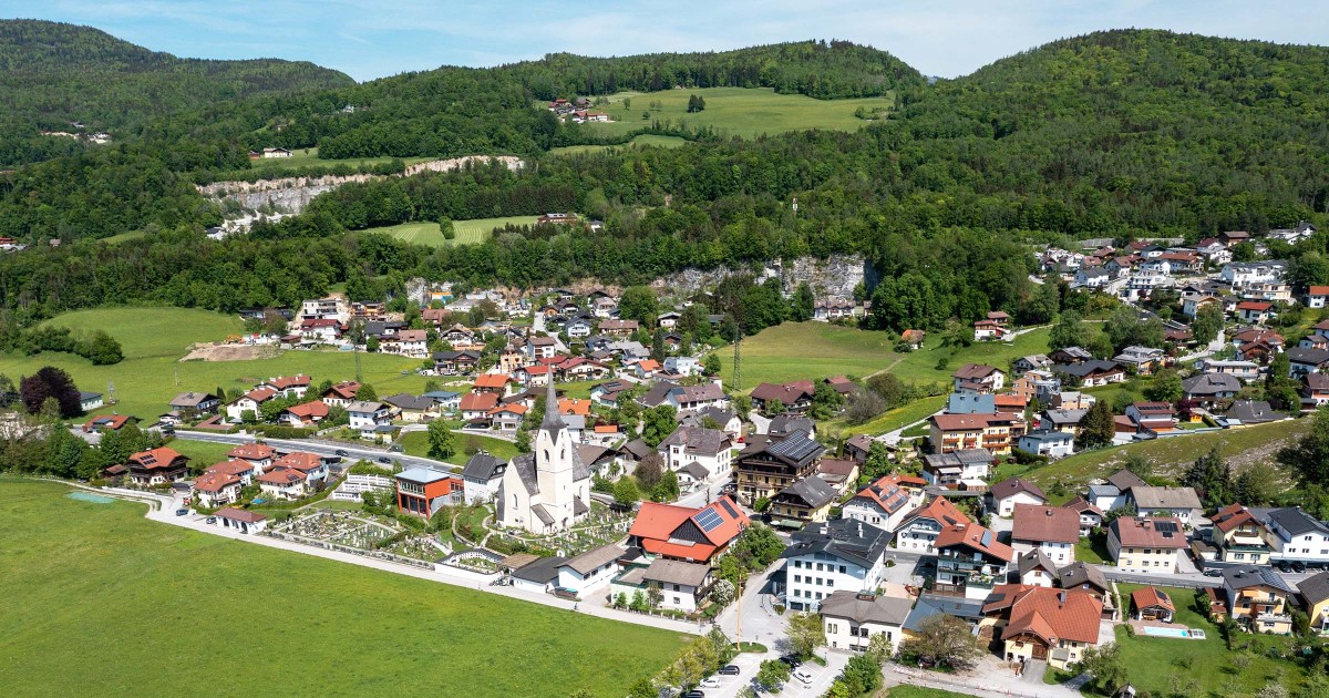 Puch bei Hallein - Pfarrkirche © TVB Puch - Kuscheiart