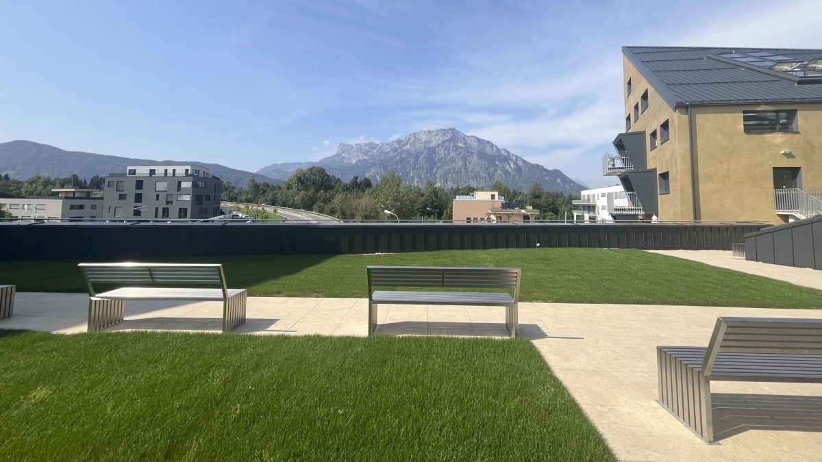 Dachterrasse mit Untersbergblick - Foto: Zentrum für Visionen in Puch Urstein - Salzburg