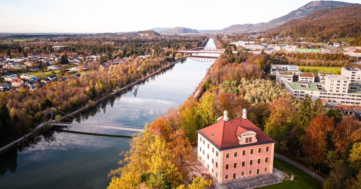 Puch Urstein Schloss - Foto: TVB Puch - Kuscheiart