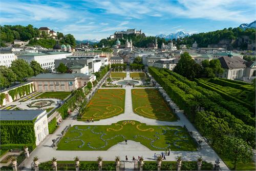 Mirabell Palace og Mirabell Gardens