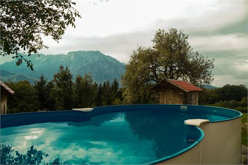 Pool mit Untersbergblick