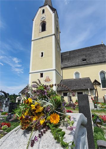 Kräuterweihe Friedhof Pfarrkirche Puch