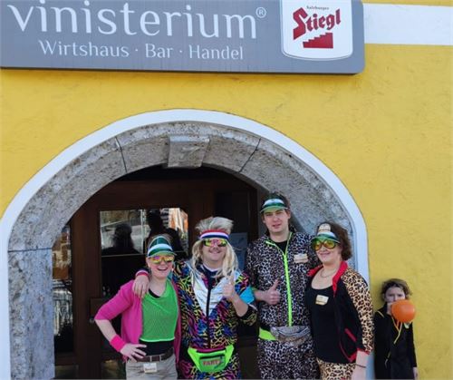 80er/90er Party im Vinisterium