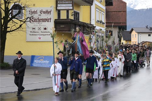 Trachtenverein D´Puachstoana Pucher Palmesel