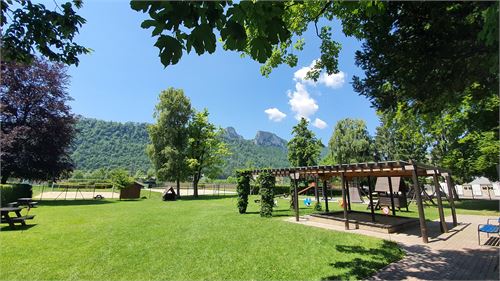 Kinderspielplatz im Freibad Hallein