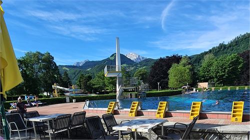 Ausblick vom Kiosk Freibad Hallein