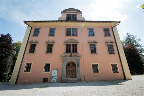 Schloss Urstein in Puch