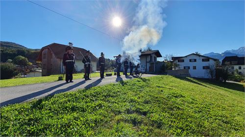 Historische Schützenkompanie Puch beim Erntedankfest