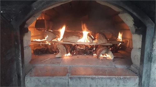 Holzofen beim Moosbauer in Puch