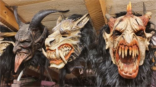 Krampusmasken von Rettei Masken aus Puch