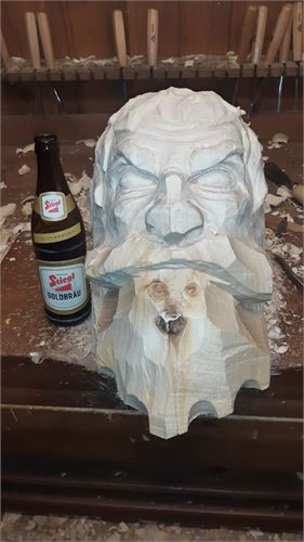 Rettei Masken - Stiegl Maske schitzen