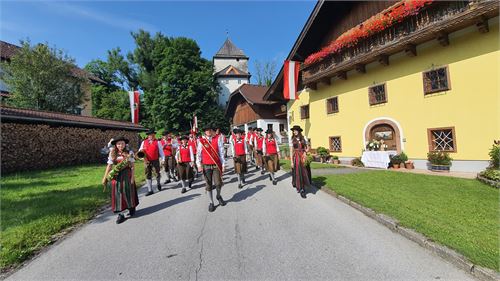 Musikkapelle Puch beim Jakobikirtag | ©TVB Puch - Gerber